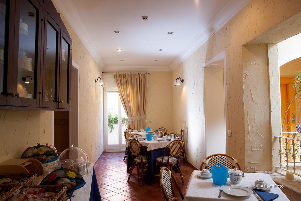 Albergo Del Lago 까팔비오 외부 사진
